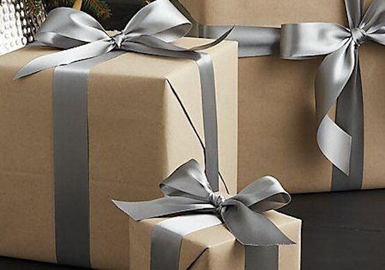 Sweatshirt Wrapping Sign Up