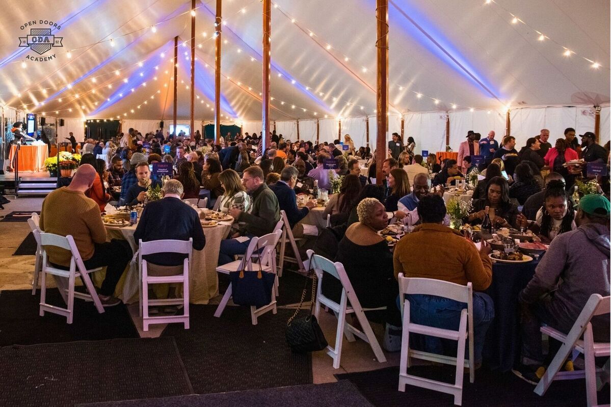 Annual Benefit Clambake